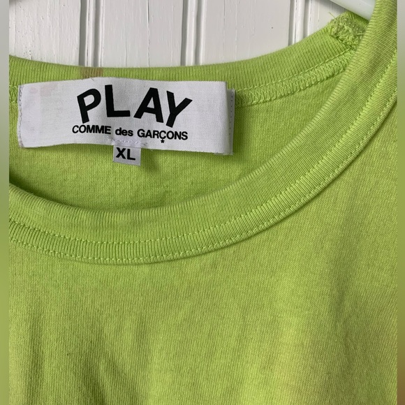 PLAY Comme des Garçons Heart T-Shirt (XL) Green w/ Red Heart logo; short sleeves - Picture 2 of 4